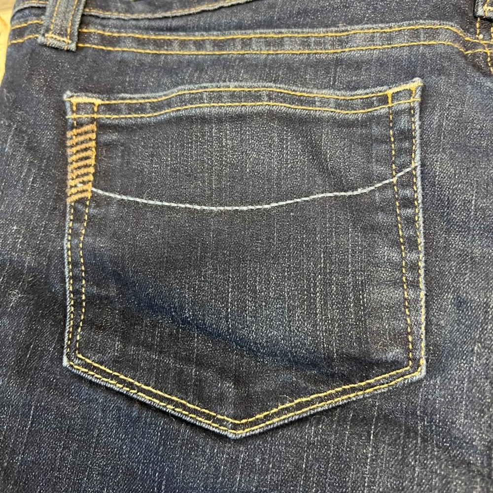 Paige Premium Denim Cut Off Shorts Low Rise Dark Wash Frayed Hem Size 31 Y2K - Picture 4 of 8